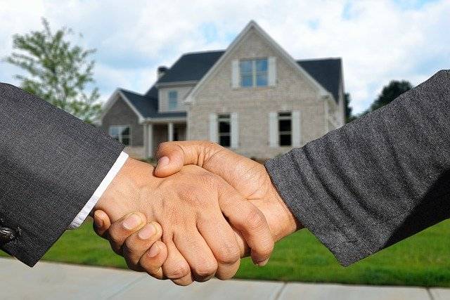 Pourquoi vendre votre maison avec une agence immobilière ?